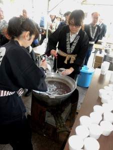 PA190078%20ぜんざい10月19日いちば館　縮小